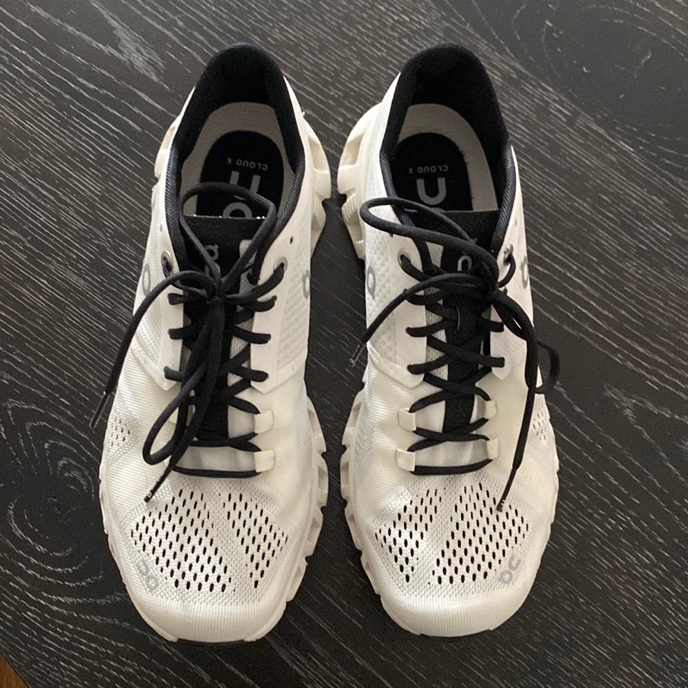 On
Women's Cloud X Low Top Running Sneakers